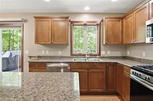 5446 Benjamin St, Eau Claire, WI 54703 - Photo 16