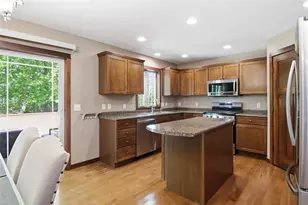 5446 Benjamin St, Eau Claire, WI 54703 - Photo 12
