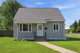103 E Grant Ave, Eau Claire, WI 54701 - Photo 1