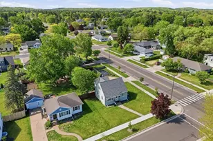 103 E Grant Ave, Eau Claire, WI 54701 - Photo 30