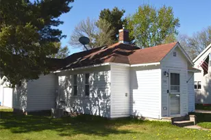 300 Wisconsin Ave, Cameron, WI 54822 - Photo 4