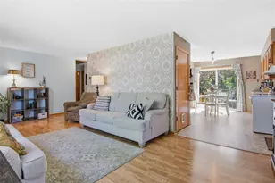 321 Margaret St, Eau Claire, WI 54701 - Photo 6