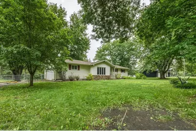 5101 Sindelar Drive, Eau Claire, WI 54701 - Photo 2