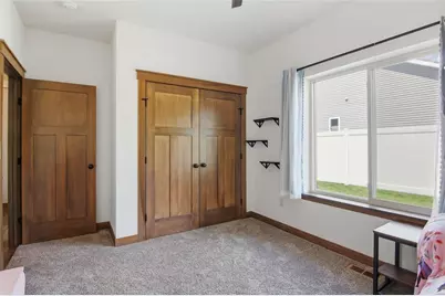 6401 Aspen Ridge Drive, Eau Claire, WI 54703 - Photo 16