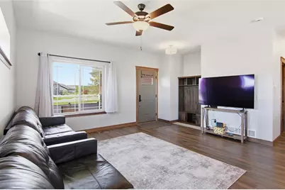 6401 Aspen Ridge Drive, Eau Claire, WI 54703 - Photo 10
