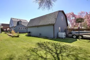 201 Lincoln St, Thorp, WI 54771 - Photo 36