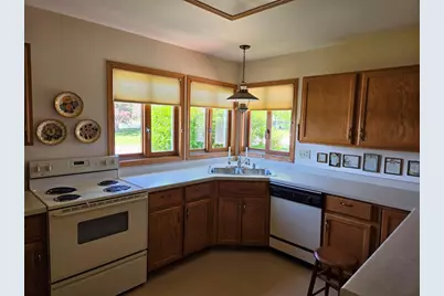 811 Forrest Street, Black River Falls, WI 54615 - Photo 2