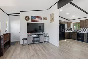 416 Dodge St, Stanley, WI 54768 - Photo 12