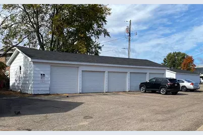 2714 Thomas Drive #1-4, Eau Claire, WI 54701 - Photo 2