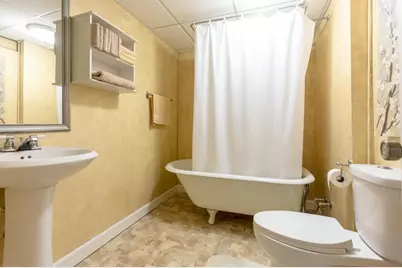 1609 Drury Avenue, Eau Claire, WI 54703 - Photo 36