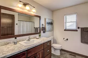 6235 Aspen Meadow Ct, Eau Claire, WI 54703 - Photo 18