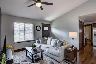 6235 Aspen Meadow Ct, Eau Claire, WI 54703 - Photo 8
