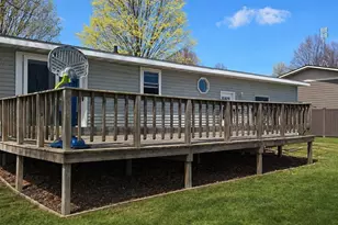804 Thompson St, Bloomer, WI 54724 - Photo 16