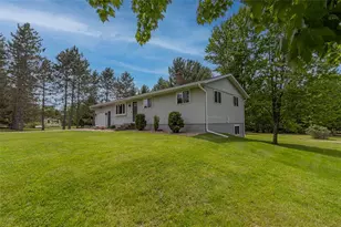 S10060 Minnesota Dr, Eleva, WI 54738 - Photo 2