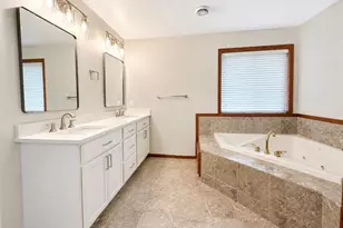 4712 Oakwood Hills Pkwy, Eau Claire, WI 54701 - Photo 20