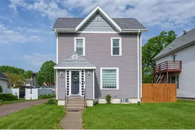 1208 State Street, Eau Claire, WI 54701 - Photo 2