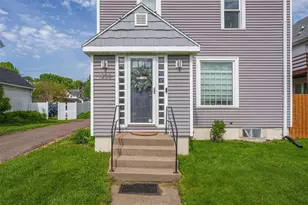 1208 State St, Eau Claire, WI 54701 - Photo 6