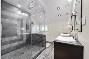 1208 State St, Eau Claire, WI 54701 - Photo 36