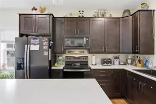 2905 Comet Ct, Eau Claire, WI 54703 - Photo 8