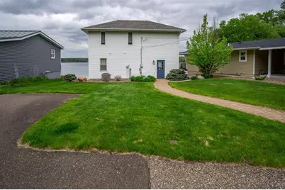 912 Kewin Street, Altoona, WI 54720 - Photo 36