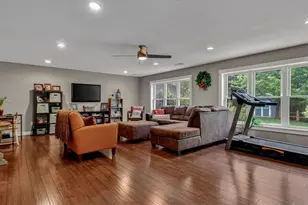 695 Autumn Dr, Altoona, WI 54720 - Photo 24