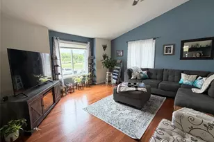 3246 Anderson Dr, Eau Claire, WI 54703 - Photo 10