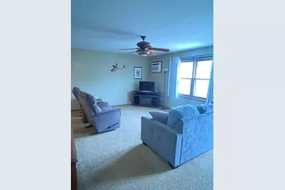 3418 Miller Street #4, Eau Claire, WI 54701 - Photo 2