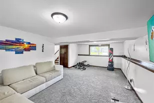 1628 Hazeltine Dr, Eau Claire, WI 54703 - Photo 20
