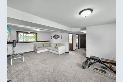 1628 Hazeltine Drive, Eau Claire, WI 54703 - Photo 22
