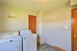 221 S Division St, Loyal, WI 54446 - Photo 26