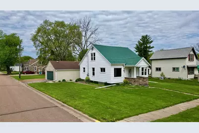 221 S Division Street, Loyal, WI 54446 - Photo 32