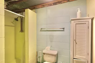 [Address not provided], Eau Claire, WI 54701 - Photo 34