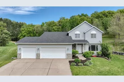 209 Lamans Lane, Eau Claire, WI 54703 - Photo 2
