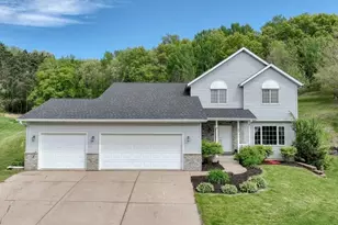 209 Lamans Ln, Eau Claire, WI 54703 - Photo 2