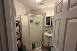 2423 6th St, Eau Claire, WI 54703 - Photo 10