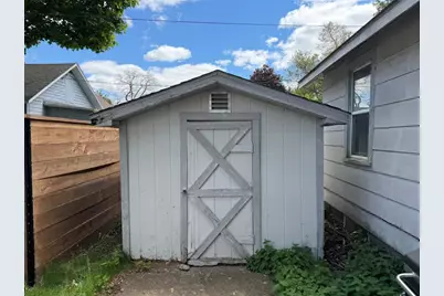 2423 6th Street, Eau Claire, WI 54703 - Photo 16
