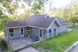 409 Adams St, Saint Croix Falls, WI 54024 - Photo 18