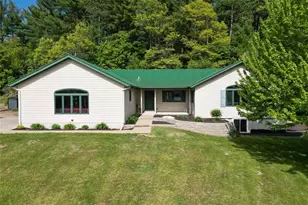 19845 E Sandy Hill Dr, Augusta, WI 54722 - Photo 38