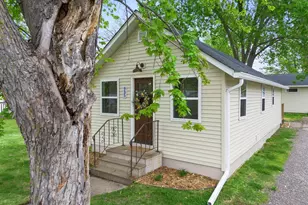 935 Hammond Ave, Rice Lake, WI 54868 - Photo 2