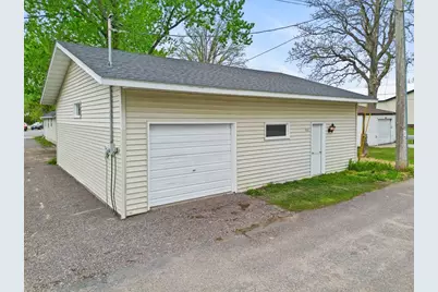 935 Hammond Avenue, Rice Lake, WI 54868 - Photo 6
