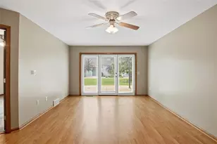 3129 Craig Rd, Eau Claire, WI 54701 - Photo 6