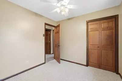 2439 14th Street, Eau Claire, WI 54703 - Photo 22