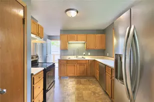 1533 E Madison St, Eau Claire, WI 54703 - Photo 12