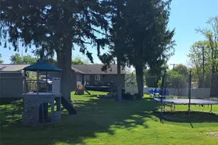 249 Franklin St, Stanley, WI 54768 - Photo 14