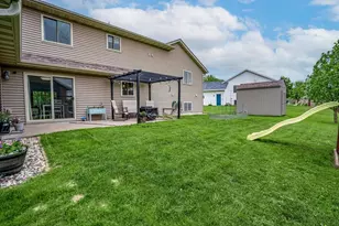 1930 Sloan St, Eau Claire, WI 54703 - Photo 8
