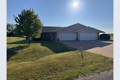 3927-3929 139th Street #1-2, Chippewa Falls, WI 54729 - Photo 2