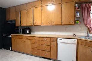 2509 Blakeley Ave, Eau Claire, WI 54701 - Photo 6