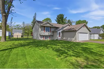 2518 Pine View Road, Eau Claire, WI 54703 - Photo 6