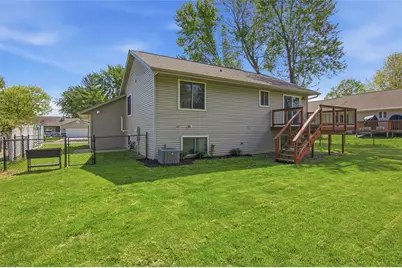 2518 Pine View Road, Eau Claire, WI 54703 - Photo 8