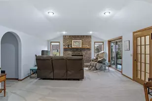 2925 W Princeton Ave, Eau Claire, WI 54703 - Photo 28